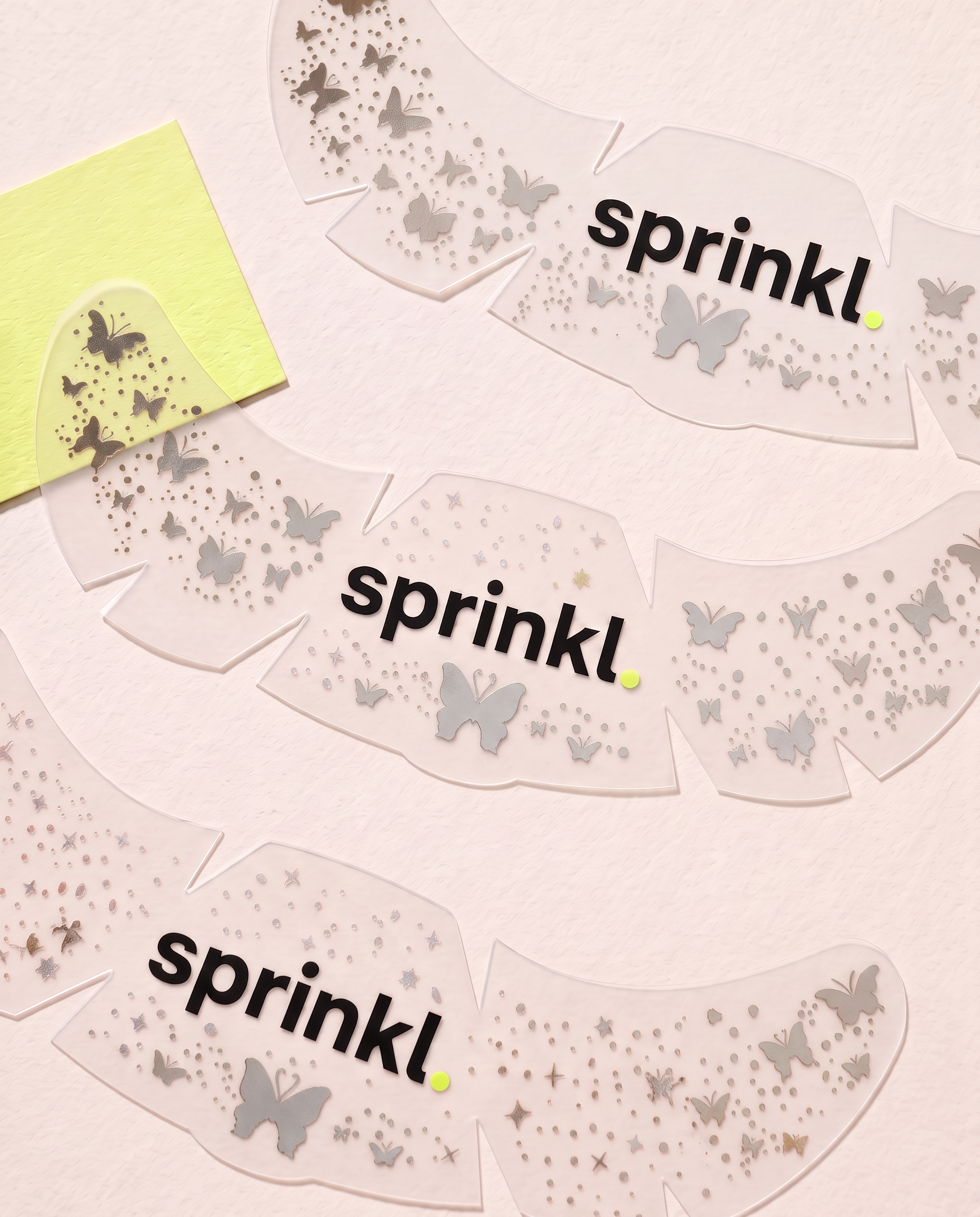 Butterfly Kiss — Gümüş Kelebek Yüz Sticker